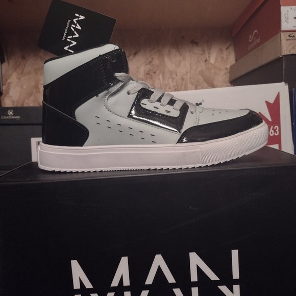 Men's stylish Hi Tops new arrival MAN brand Special Price $40 - Picture 3 of 3